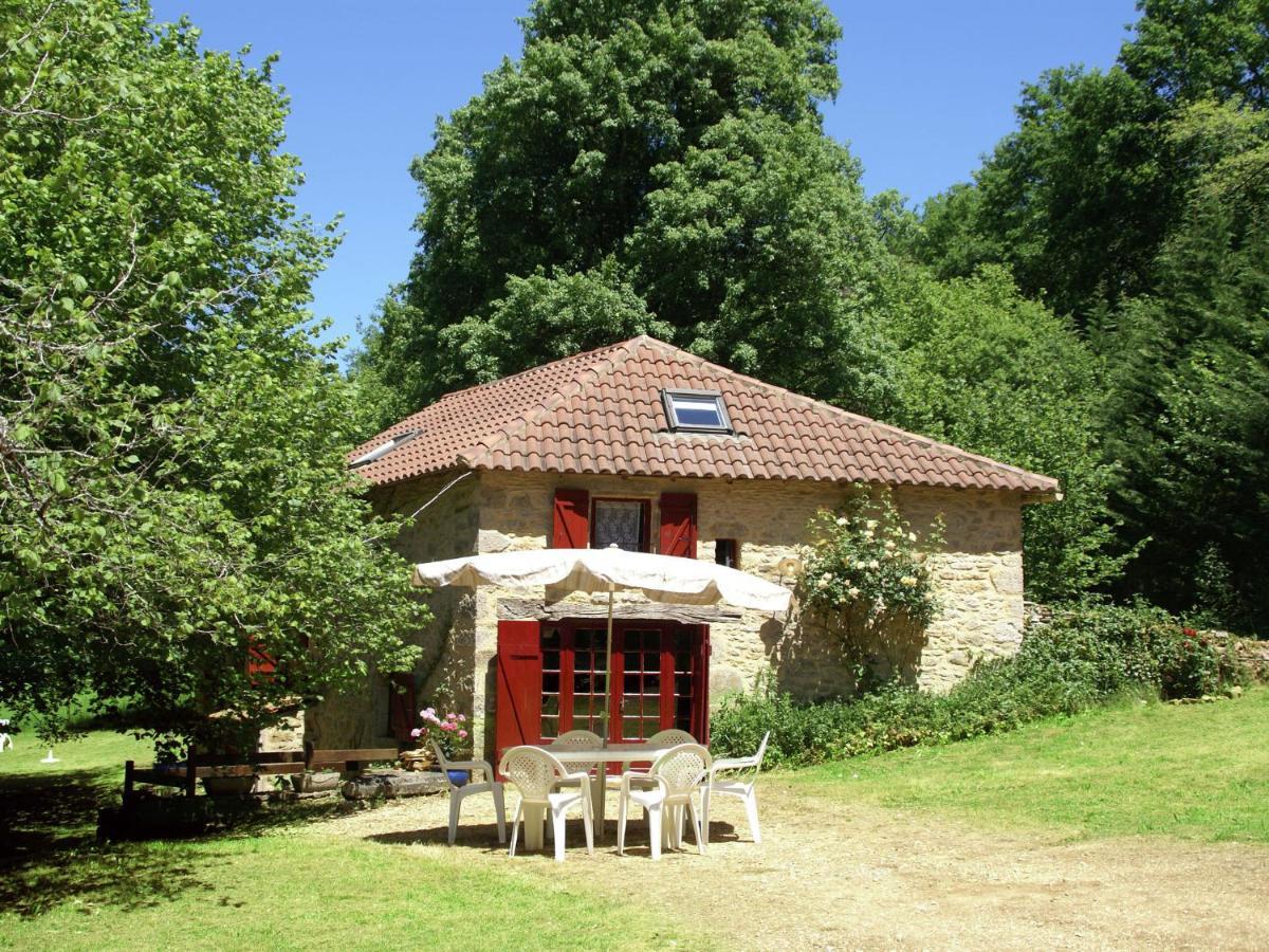 Cosy Holiday Home In Lantheuil With Garden Villefranche-du-Périgord المظهر الخارجي الصورة
