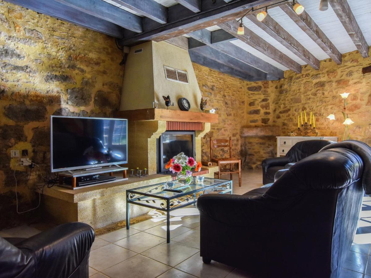 Cosy Holiday Home In Lantheuil With Garden Villefranche-du-Périgord المظهر الخارجي الصورة