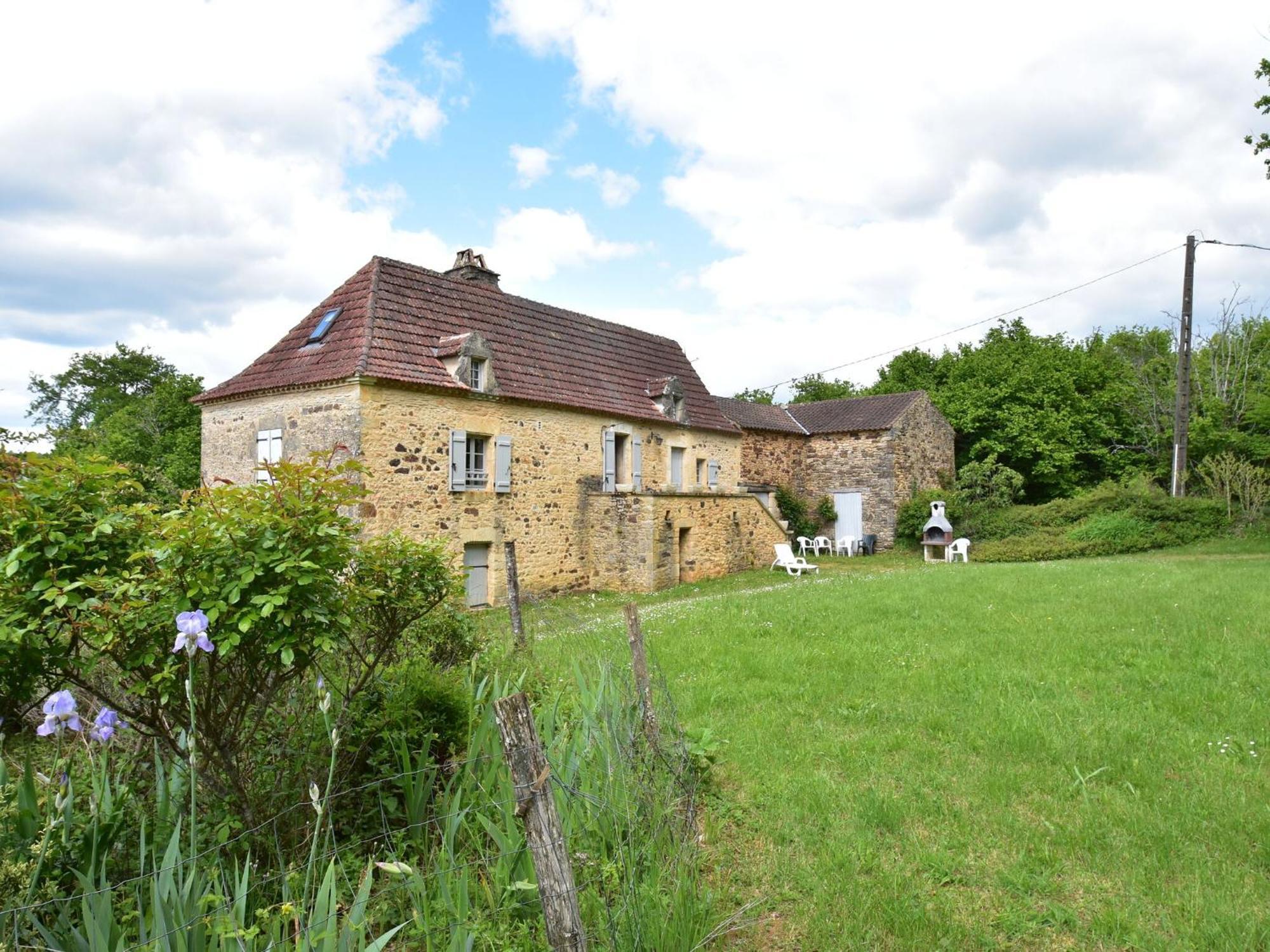 Cosy Holiday Home In Lantheuil With Garden Villefranche-du-Périgord المظهر الخارجي الصورة
