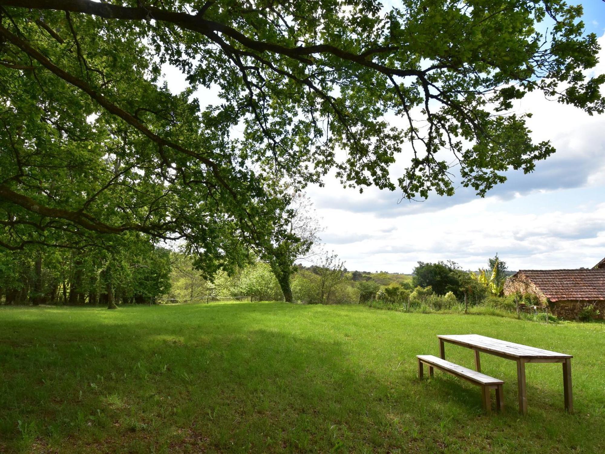 Cosy Holiday Home In Lantheuil With Garden Villefranche-du-Périgord المظهر الخارجي الصورة