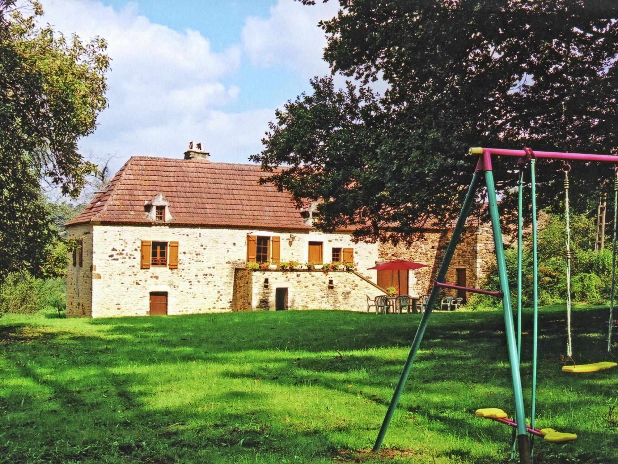 Cosy Holiday Home In Lantheuil With Garden Villefranche-du-Périgord المظهر الخارجي الصورة