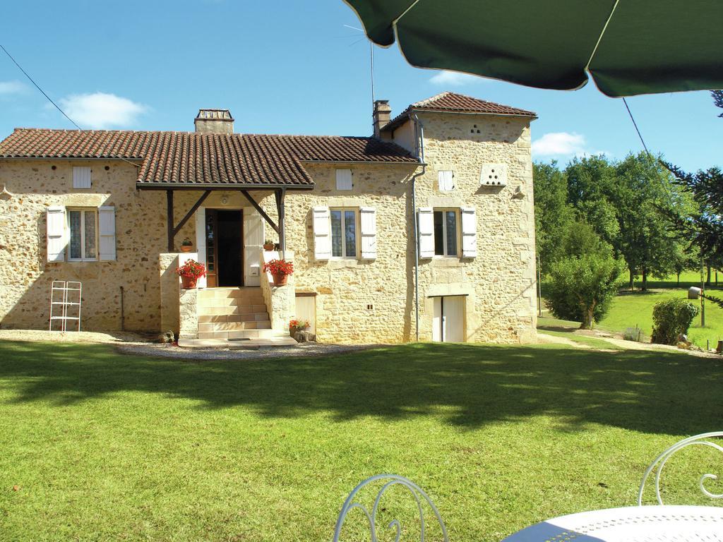Cosy Holiday Home In Lantheuil With Garden Villefranche-du-Périgord المظهر الخارجي الصورة