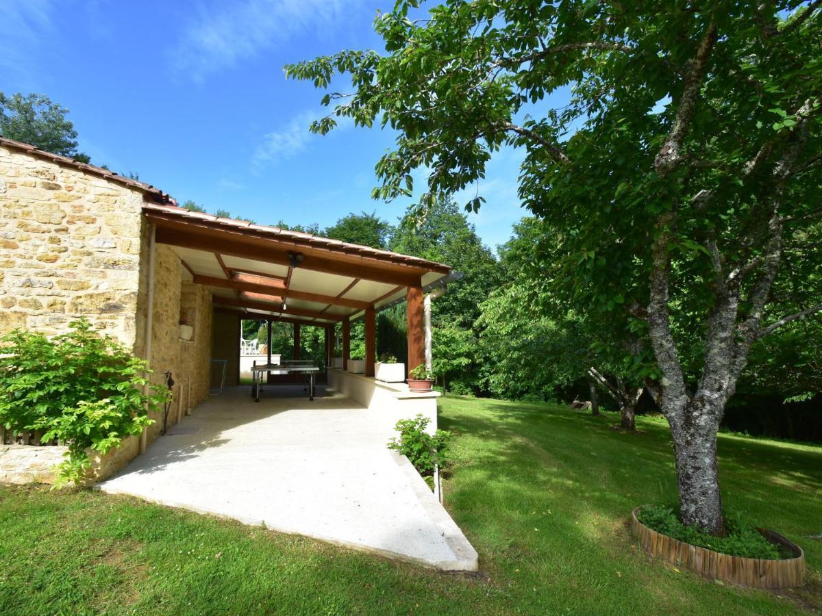 Cosy Holiday Home In Lantheuil With Garden Villefranche-du-Périgord المظهر الخارجي الصورة