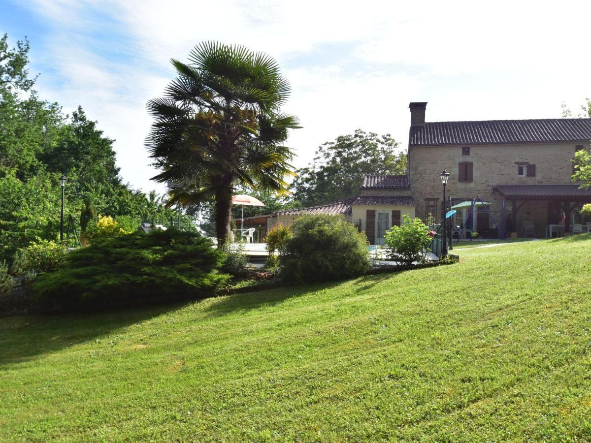 Cosy Holiday Home In Lantheuil With Garden Villefranche-du-Périgord المظهر الخارجي الصورة
