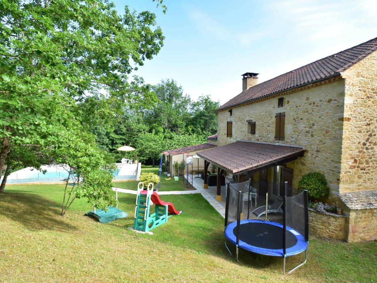 Cosy Holiday Home In Lantheuil With Garden Villefranche-du-Périgord المظهر الخارجي الصورة